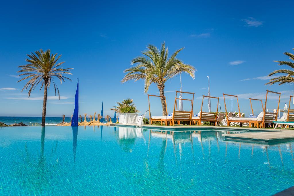Vincci Seleccion Estrella Del Mar Hotel Marbella Ngoại thất bức ảnh The pool at the hotel